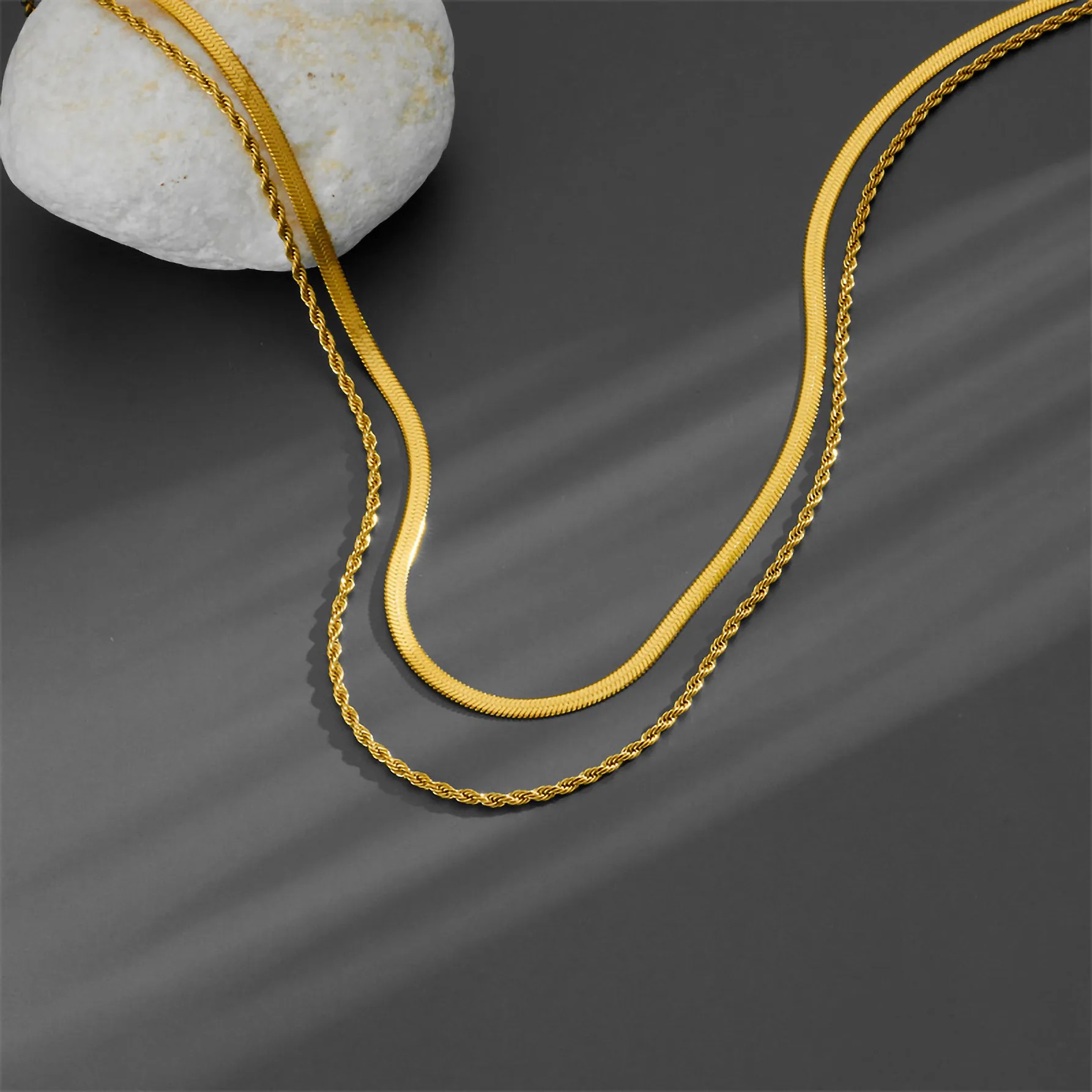 Glam Simple Style Twist Titanium Steel Plating 18K Gold Plated Layered Necklaces_colorza_2