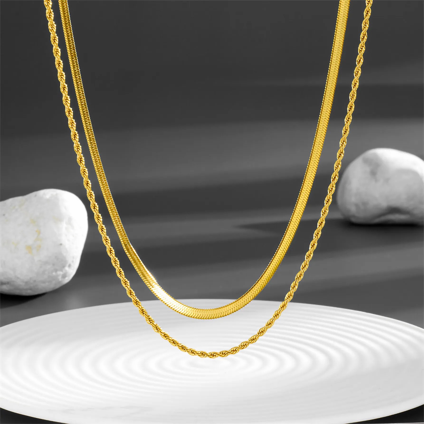 Glam Simple Style Twist Titanium Steel Plating 18K Gold Plated Layered Necklaces_colorza_5