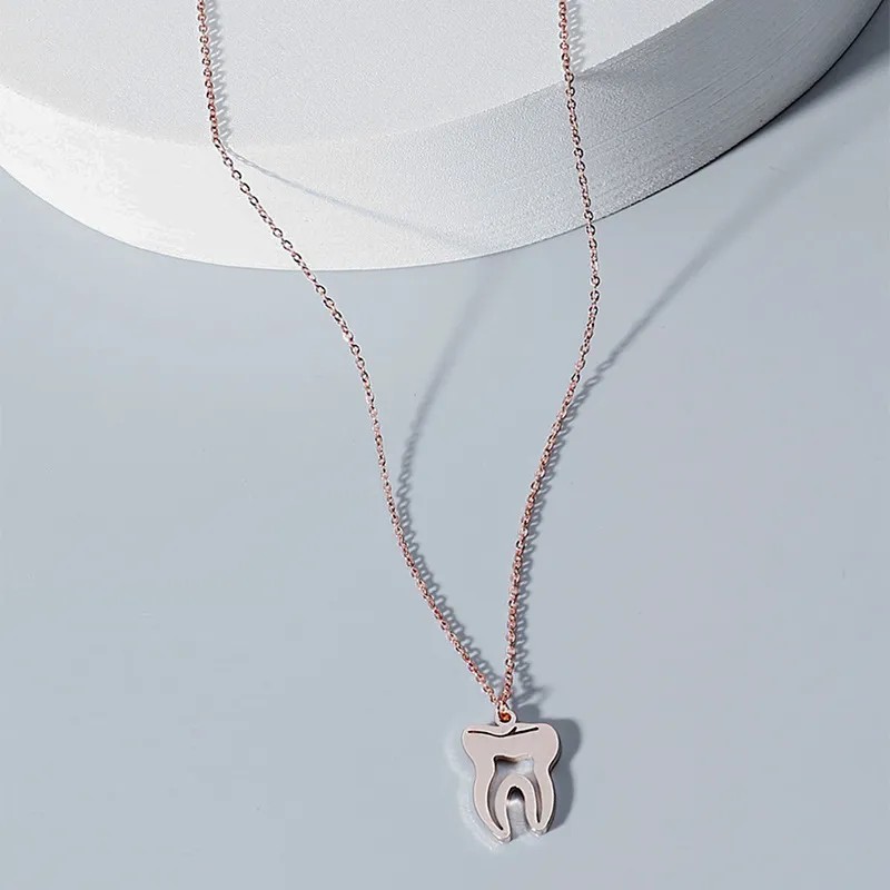Simple Style Teeth Titanium Steel Plating Hollow Out Gold Plated Pendant Necklace Long Necklace_colorza_1