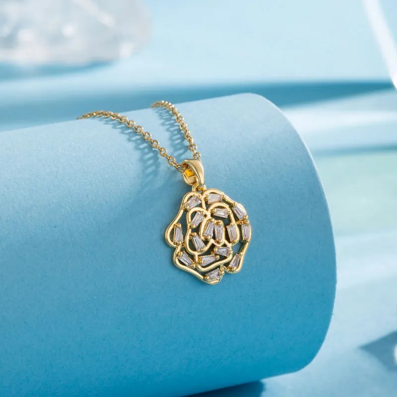 Modern Style Animal Water Droplets Flower Stainless Steel Inlay Zircon Gold Plated Pendant Necklace_colorza_12