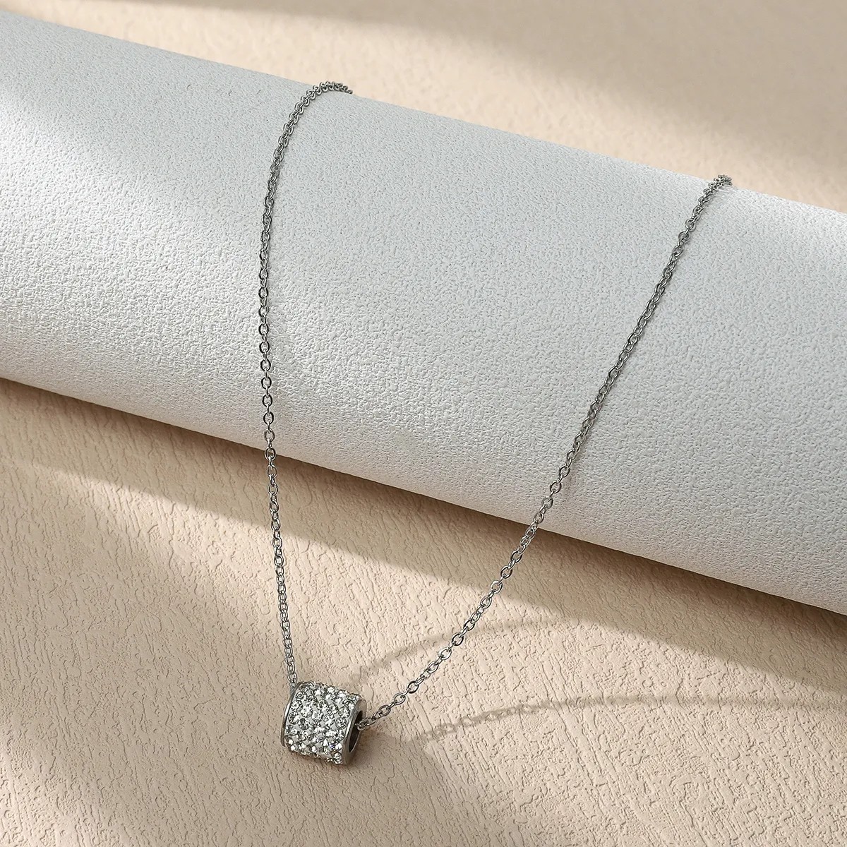 Casual Romantic Solid Color Stainless Steel Plating Inlay Rhinestones 18K Gold Plated Silver Plated Necklace_colorza_3
