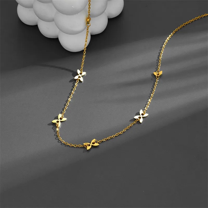 Simple Style Fox Titanium Steel Hollow Out 18K Gold Plated Necklace_colorza_3