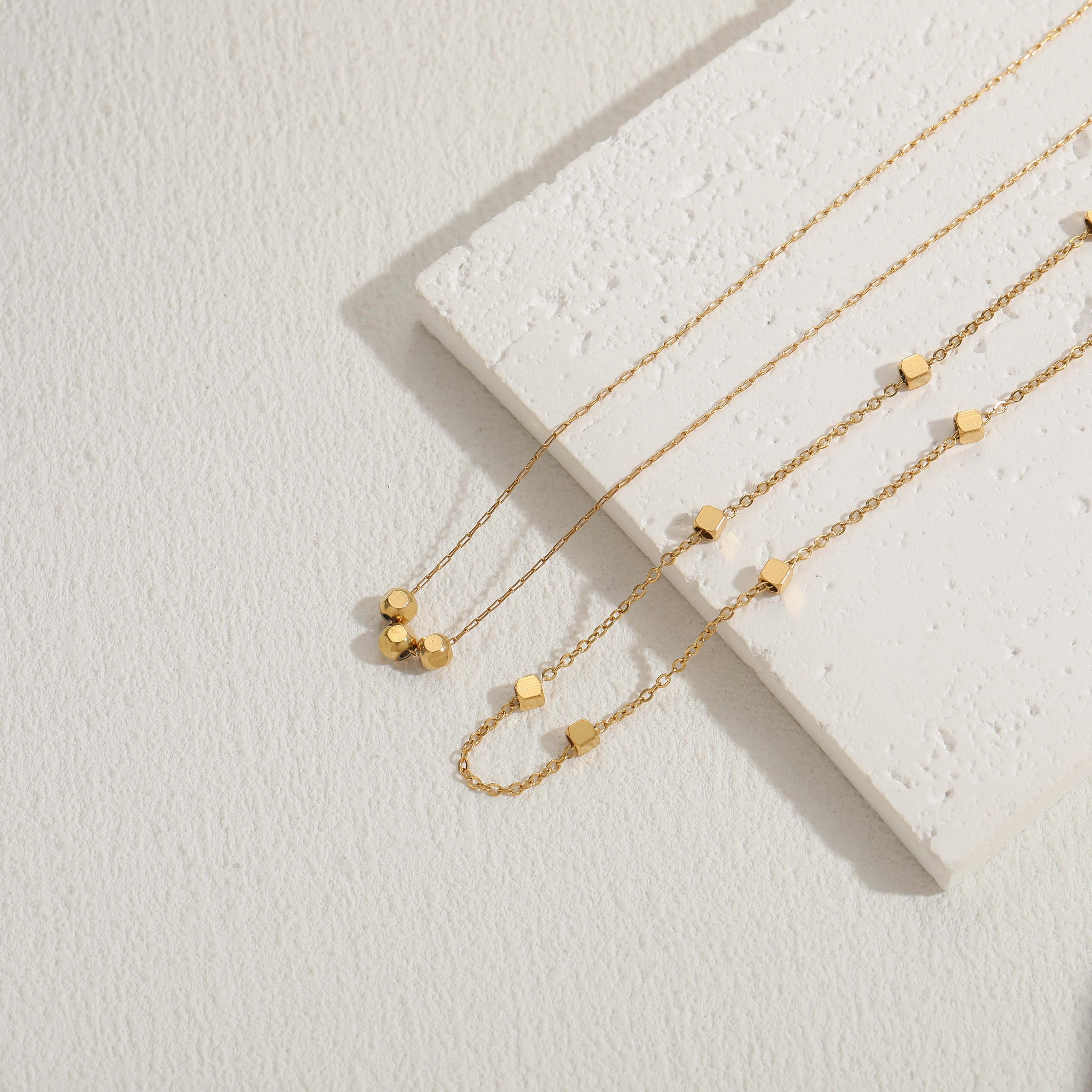 Elegant Luxurious Classic Style Ball Titanium Steel Plating 14K Gold Plated Necklace_colorza_6