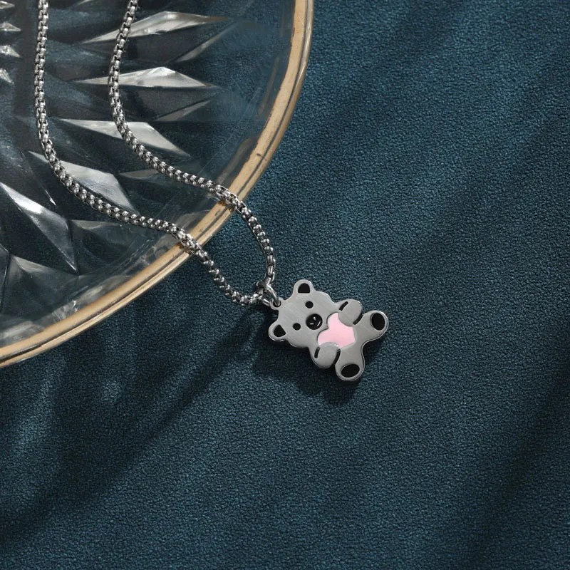 Cute Simple Style Little Bear Heart Shape Stainless Steel Enamel Plating White Gold Plated Platinum Plated Pendant Necklace_colorza_2