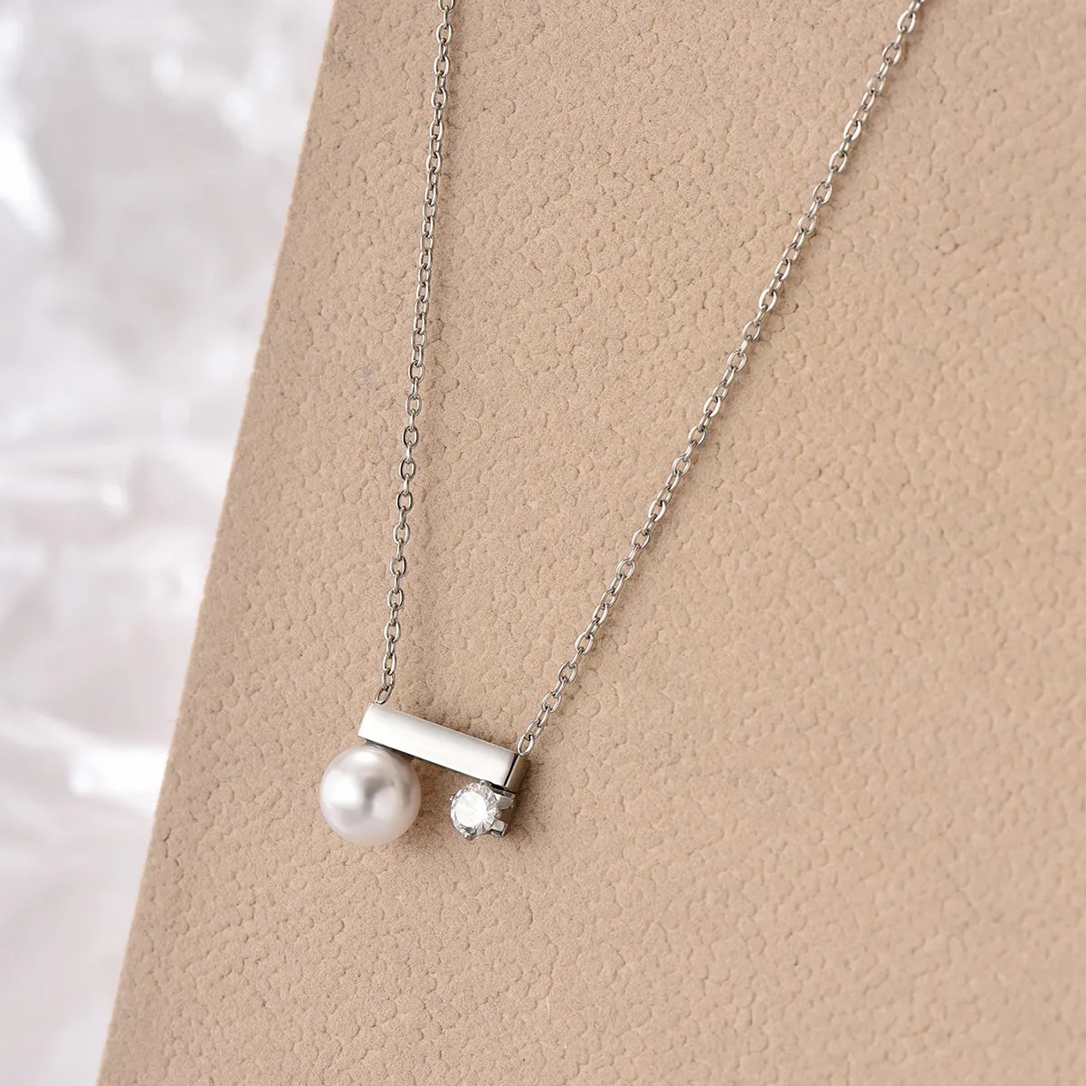 Classic Style Korean Style Geometric Stainless Steel Polishing Plating Inlay Artificial Pearls Rhinestones 14K Gold Plated Necklace_colorza_1