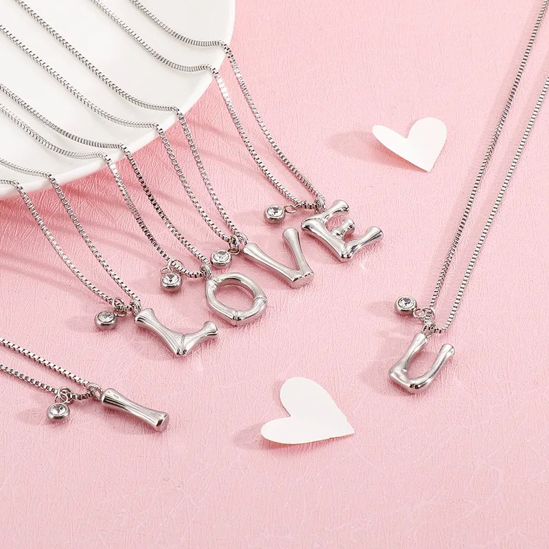 Hip-Hop Simple Style Letter Titanium Steel Patchwork Pendant Necklace_colorza_3