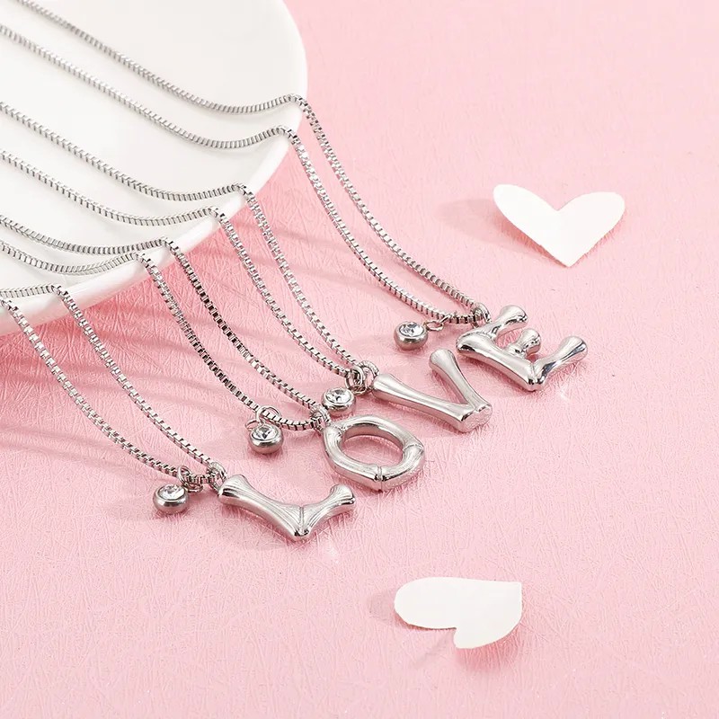 Hip-Hop Simple Style Letter Titanium Steel Patchwork Pendant Necklace_colorza_5