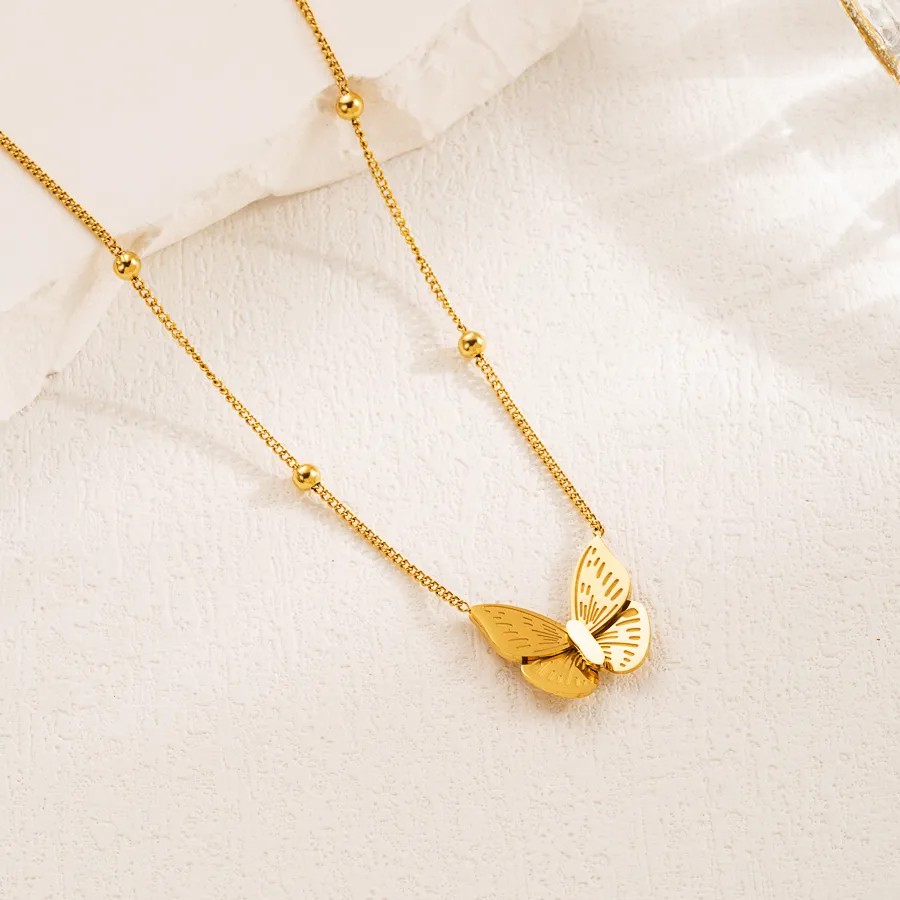 Hip-Hop Retro Butterfly Titanium Steel Plating Rhinestones Gold Plated Pendant Necklace_colorza_4