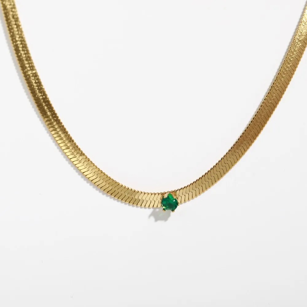 Retro Solid Color Stainless Steel Inlay Zircon 18K Gold Plated Necklace_colorza_2