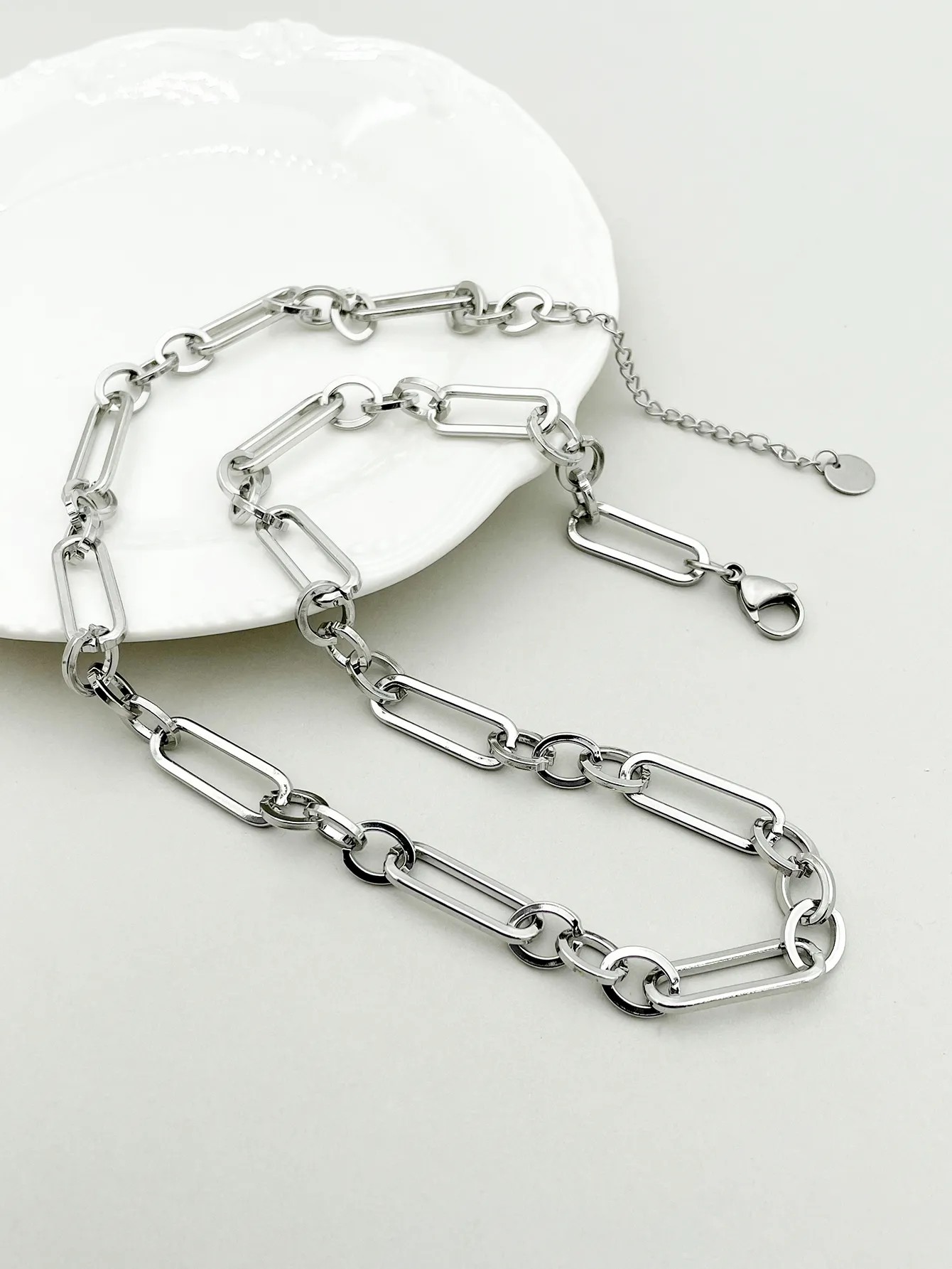 Casual Commute Round Oval Stainless Steel Polishing Necklace_colorza_2