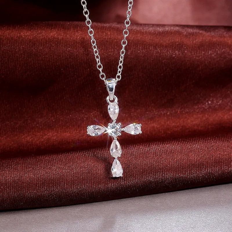 Retro Cross Stainless Steel Plating Inlay Zircon 18K Gold Plated Gold Plated Pendant Necklace_colorza_3