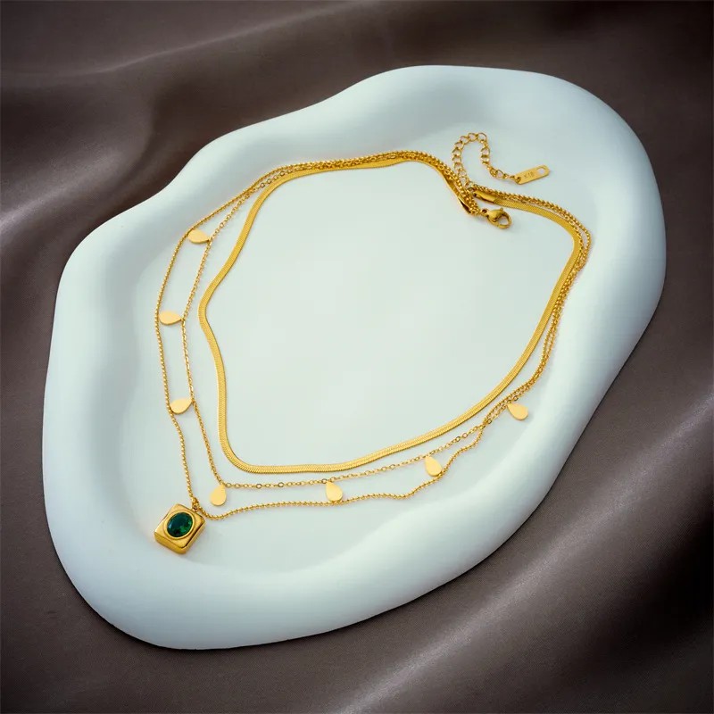 Vintage Style Rectangle Titanium Steel Plating Inlay Glass Stone 18K Gold Plated Layered Necklaces_colorza_3
