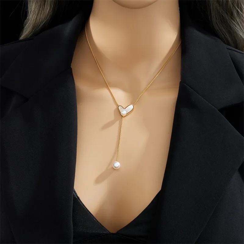 Simple Style Heart Shape Titanium Steel Epoxy Plating Inlay Shell 18K Gold Plated Pendant Necklace_colorza_4