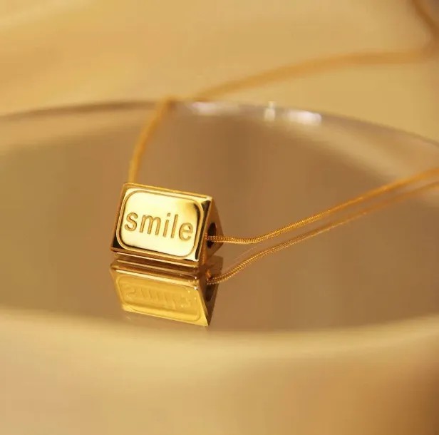 Simple Style Letter Square Titanium Steel Plating 18K Gold Plated Pendant Necklace_colorza_3