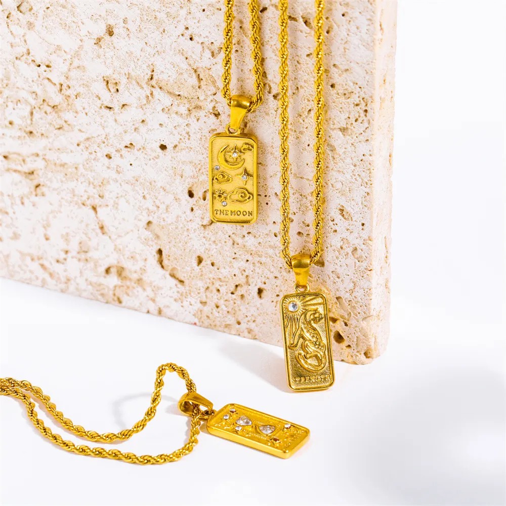 Retro Sun Moon Stainless Steel Plating Three-Dimensional Inlay Zircon Gold Plated Pendant Necklace_colorza_5