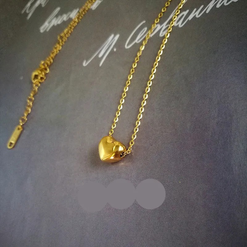 IG Style Heart Shape Titanium Steel Plating 18K Gold Plated Pendant Necklace_colorza_1