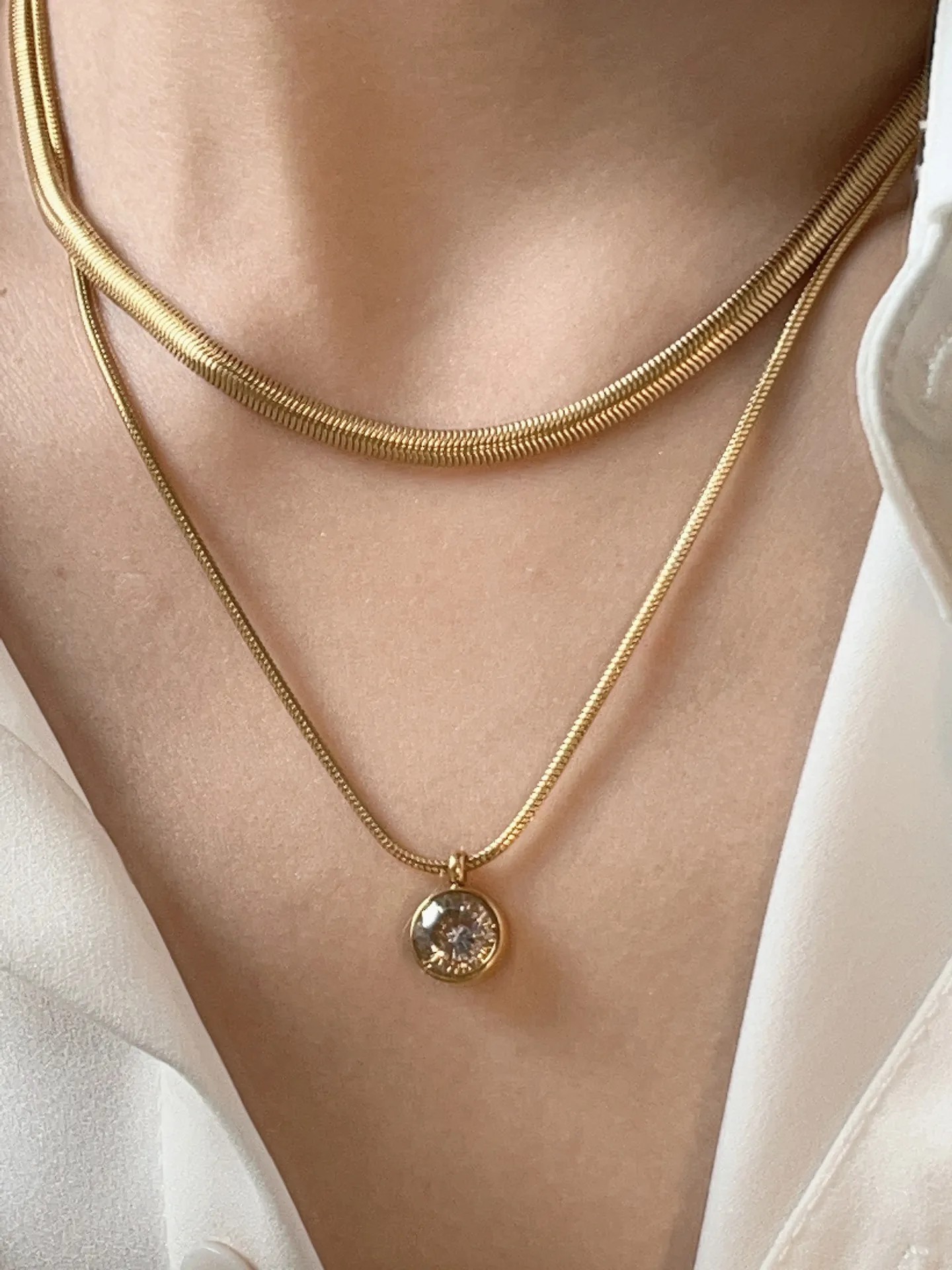 Vintage Style Vacation Solid Color Stainless Steel Layered Plating Inlay Zircon 18K Gold Plated Layered Necklaces_colorza_1