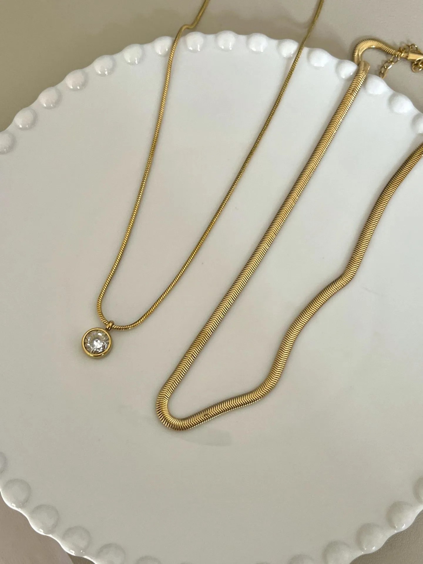 Vintage Style Vacation Solid Color Stainless Steel Layered Plating Inlay Zircon 18K Gold Plated Layered Necklaces_colorza_6