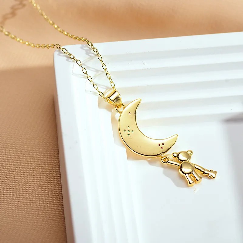 Cute Moon Stainless Steel Copper Plating Metal Gold Plated Pendant Necklace_colorza_3