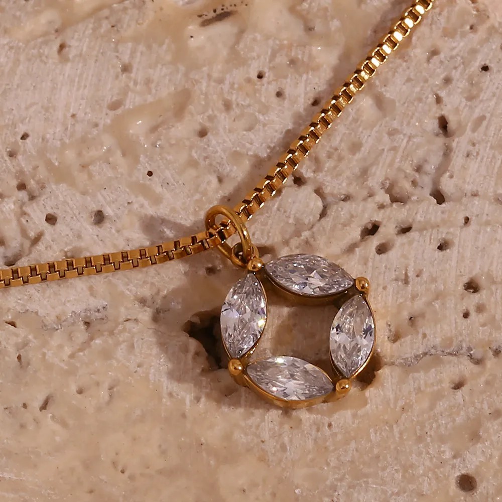 Simple Style Classic Style Horse Eye Stainless Steel Plating Inlay Zircon 18K Gold Plated Pendant Necklace_colorza_9