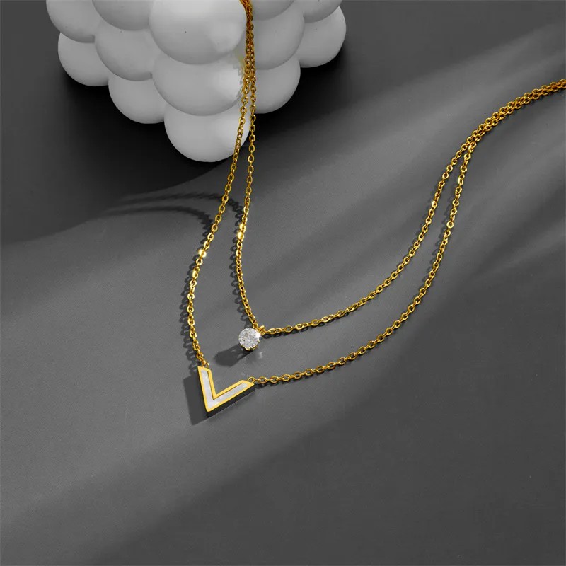 Simple Style V Shape Titanium Steel Inlay Shell Zircon 18K Gold Plated Layered Necklaces_colorza_5