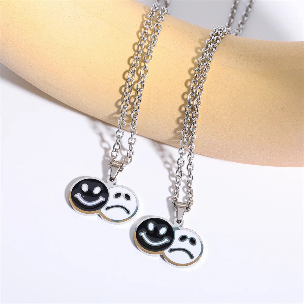 Retro Punk Classic Style Smiley Face Stainless Steel Plating 18K Gold Plated Pendant Necklace_colorza_4