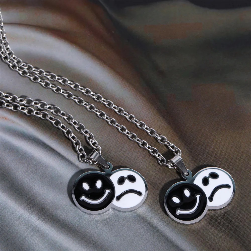 Retro Punk Classic Style Smiley Face Stainless Steel Plating 18K Gold Plated Pendant Necklace_colorza_5