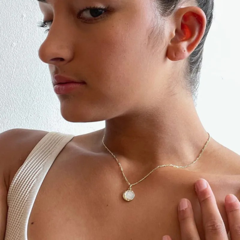Simple Style Commute Round Moon Stainless Steel Plating Inlay Shell Zircon 14K Gold Plated Pendant Necklace_colorza_6