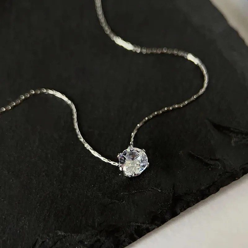 Korean Style Round Titanium Steel Plating Inlay Zircon 18K Gold Plated Necklace Pendant_colorza_2