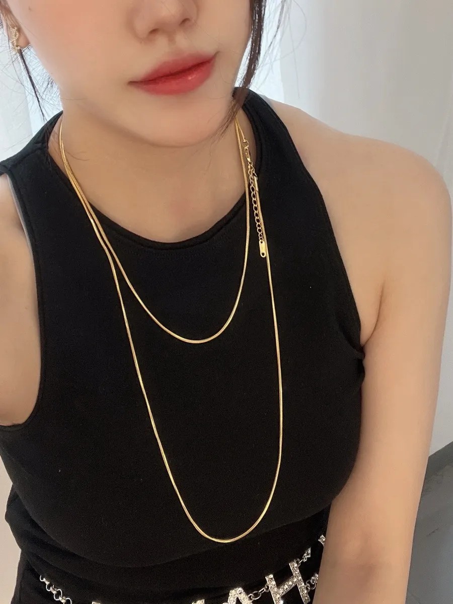 Simple Style Artistic Solid Color Titanium Steel Plating 18K Gold Plated Layered Necklaces_colorza_4