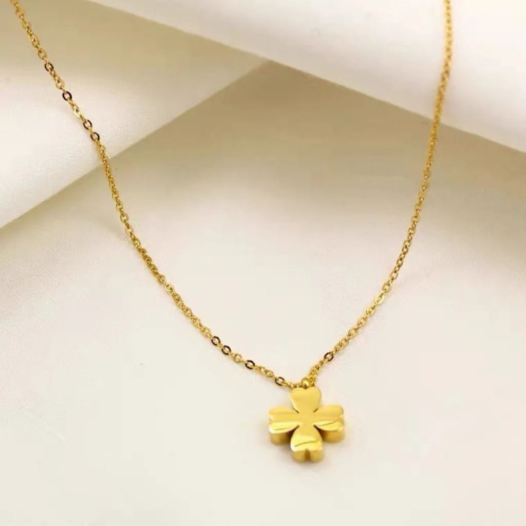 Casual Simple Style Four Leaf Clover Titanium Steel Plating 18K Gold Plated Necklace Pendant_colorza_2