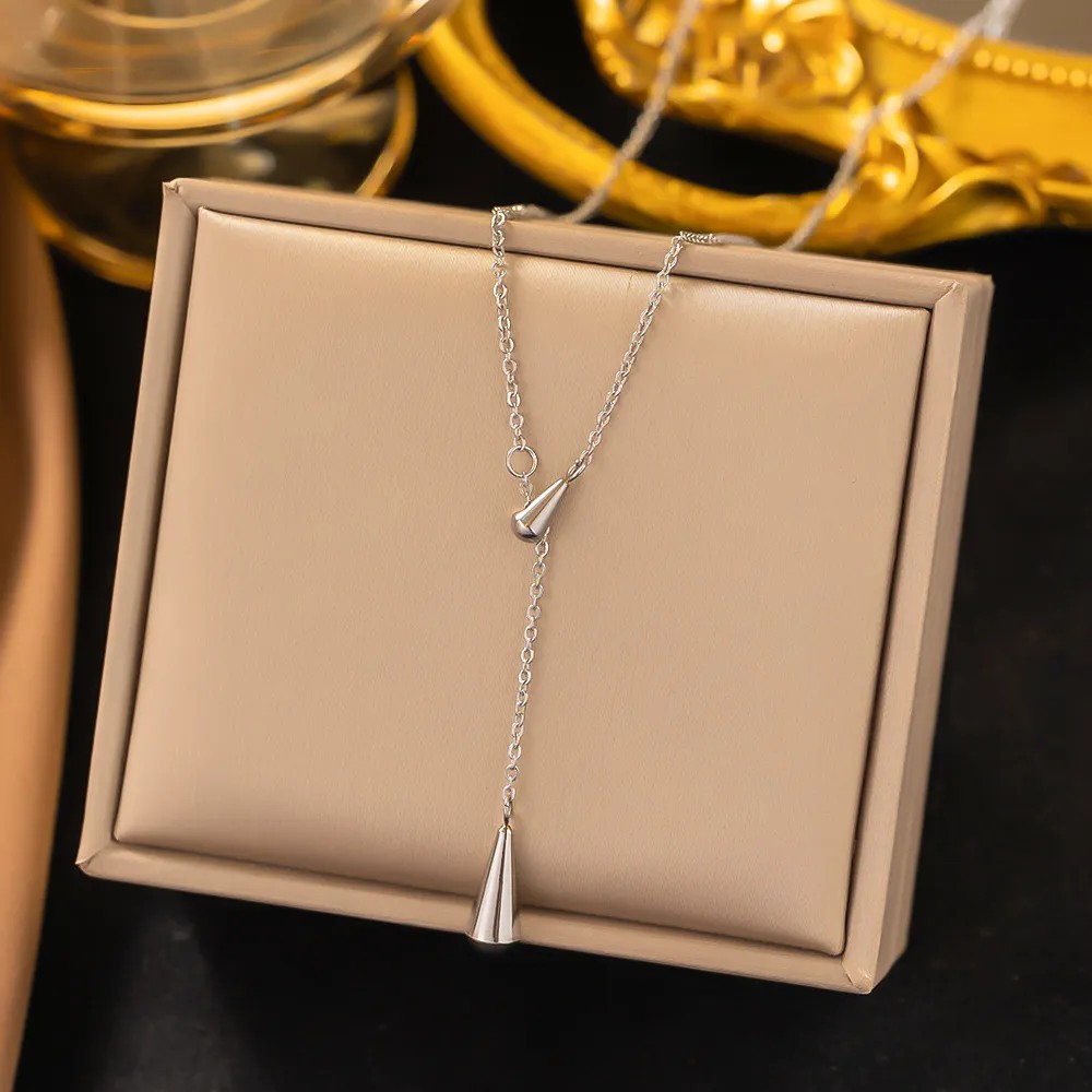 Simple Style Solid Color Titanium Steel Plating 18K Gold Plated Necklace Pendant_colorza_1