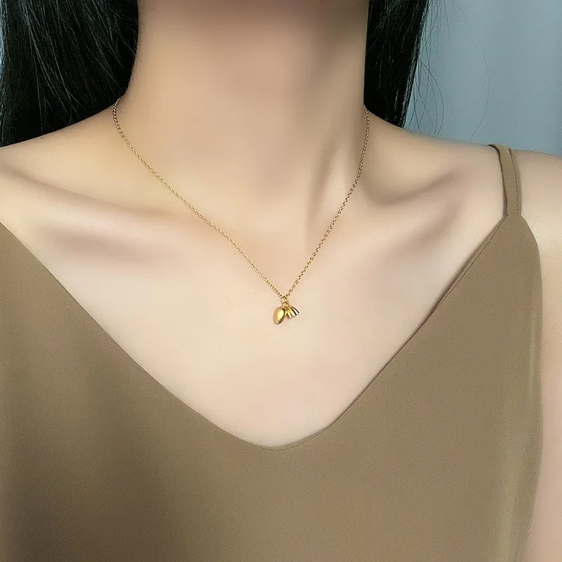 IG Style Lotus Titanium Steel Plating 18K Gold Plated Pendant Necklace_colorza_2