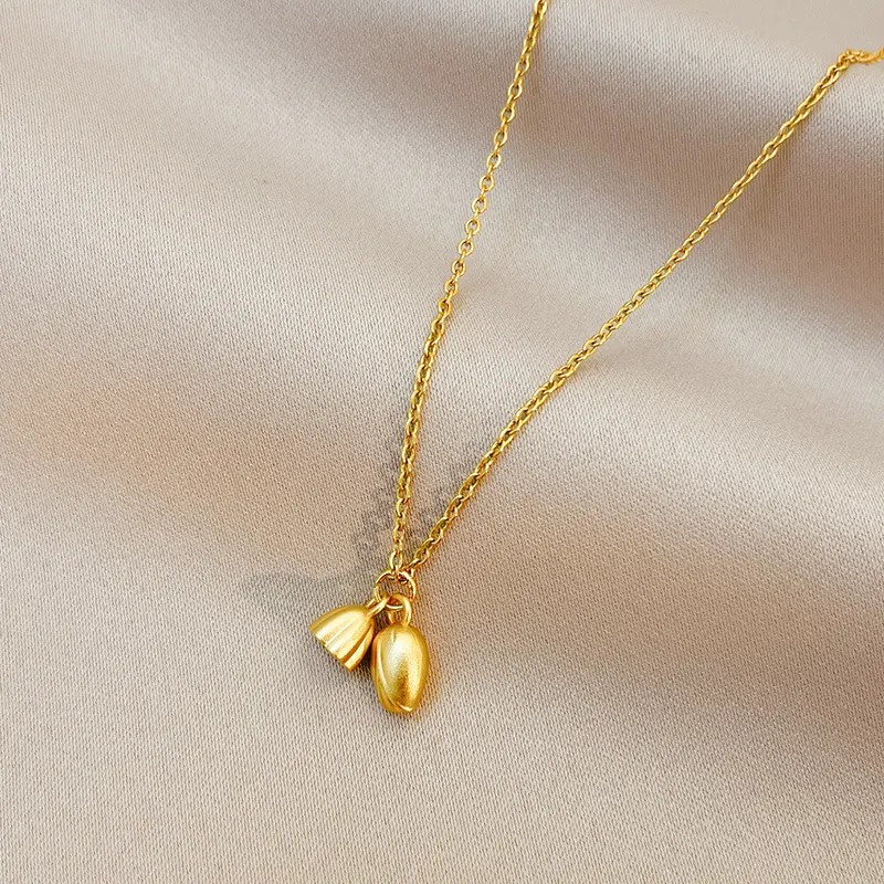 IG Style Lotus Titanium Steel Plating 18K Gold Plated Pendant Necklace_colorza_4