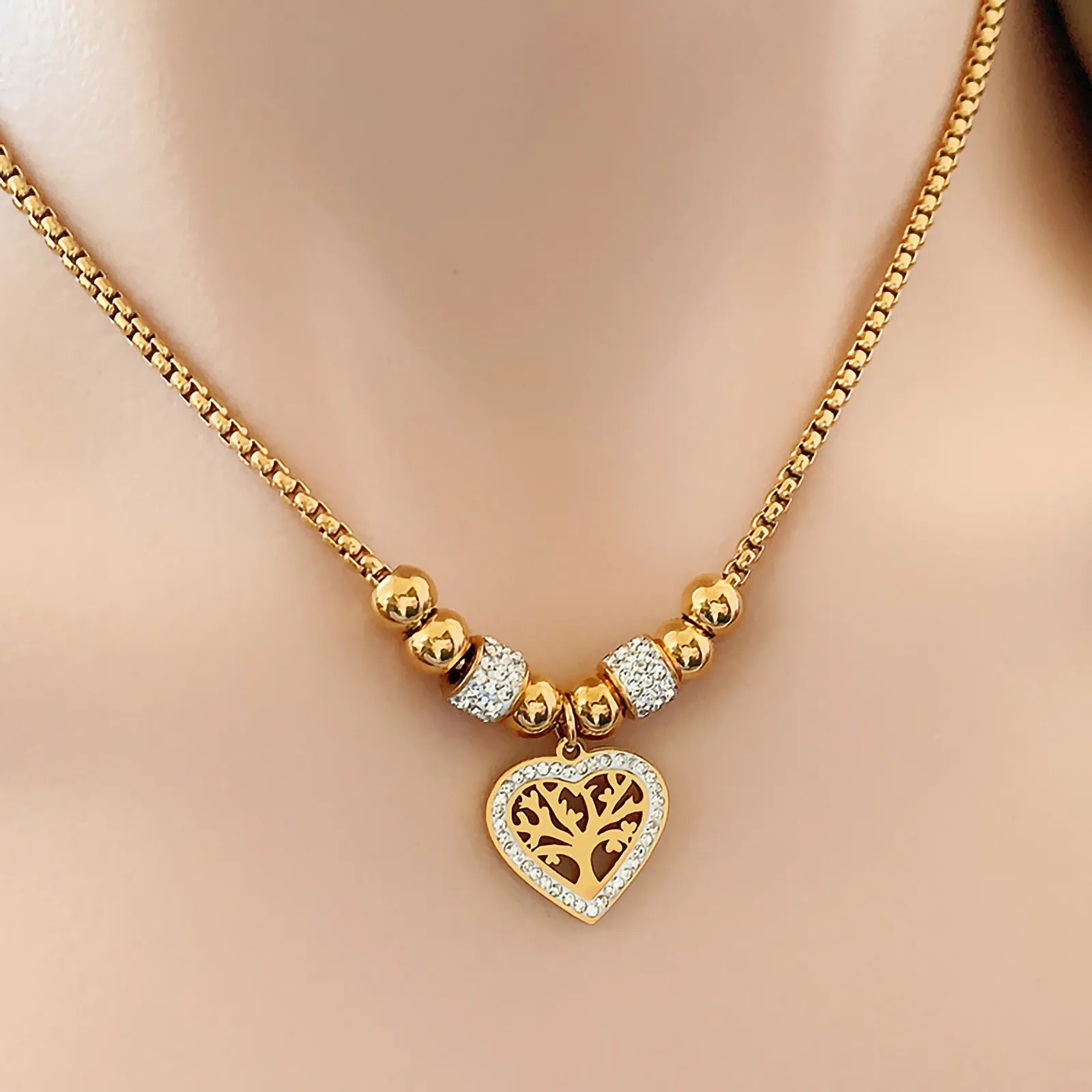 Casual Vintage Style Tree Heart Shape Titanium Steel Plating Hollow Out Inlay Zircon 18K Gold Plated Pendant Necklace_colorza_3