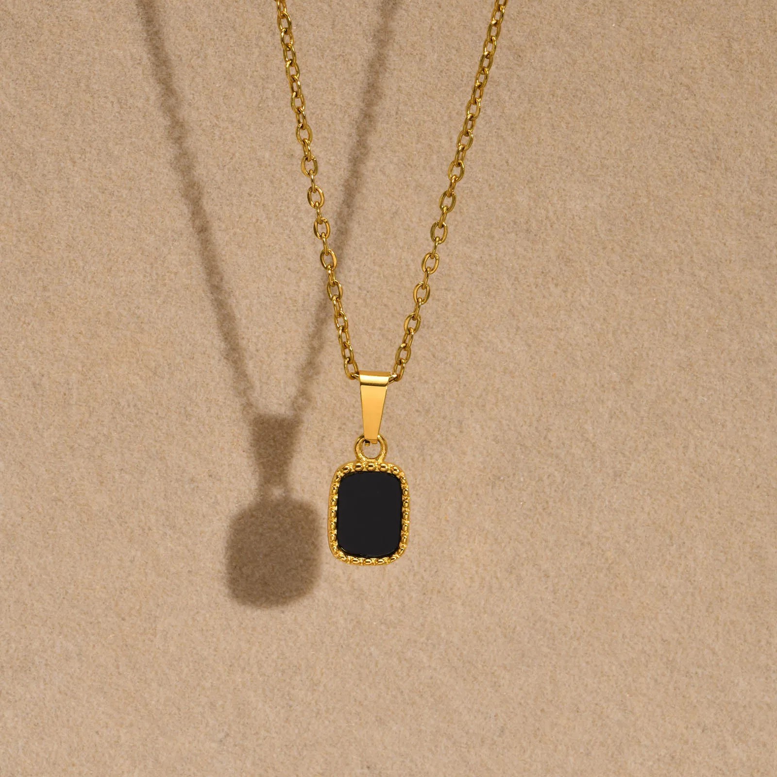 IG Style Vacation Simple Style Solid Color Stainless Steel Plating Agate Shell 18K Gold Plated Pendant Necklace_colorza_8