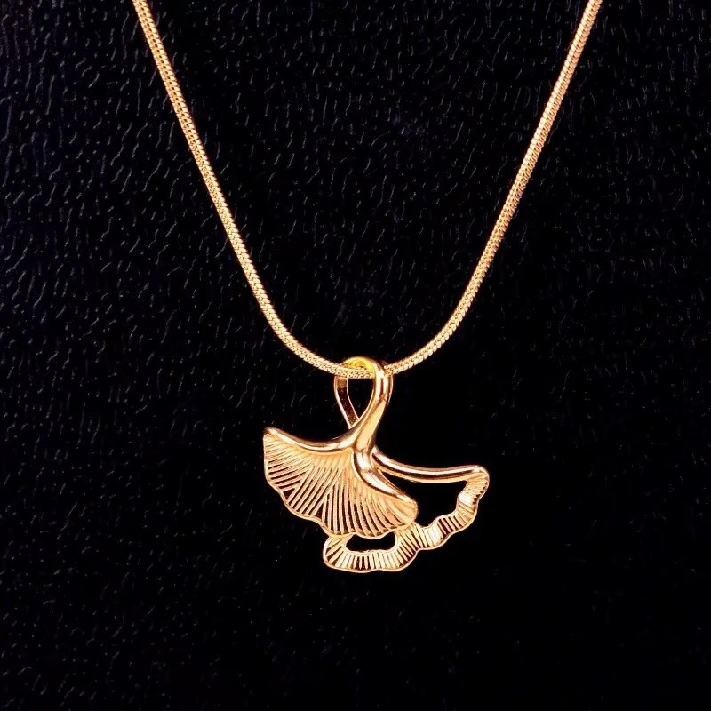IG Style Ginkgo Leaf Titanium Steel Plating 18K Gold Plated Pendant Necklace_colorza_1