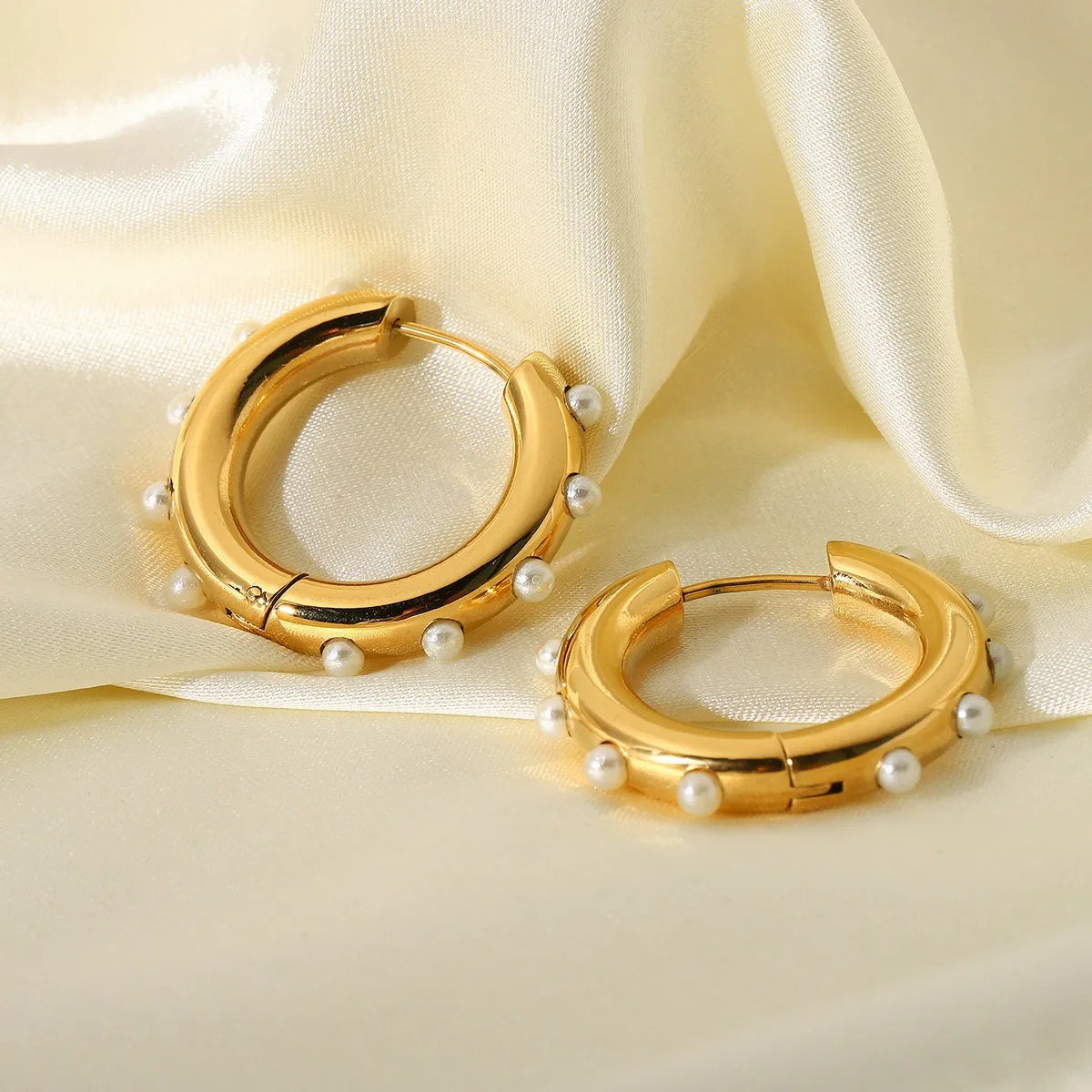 Wholesale Jewelry Inlaid Pearl Stainless Steel Earrings Colorza_colorza_1