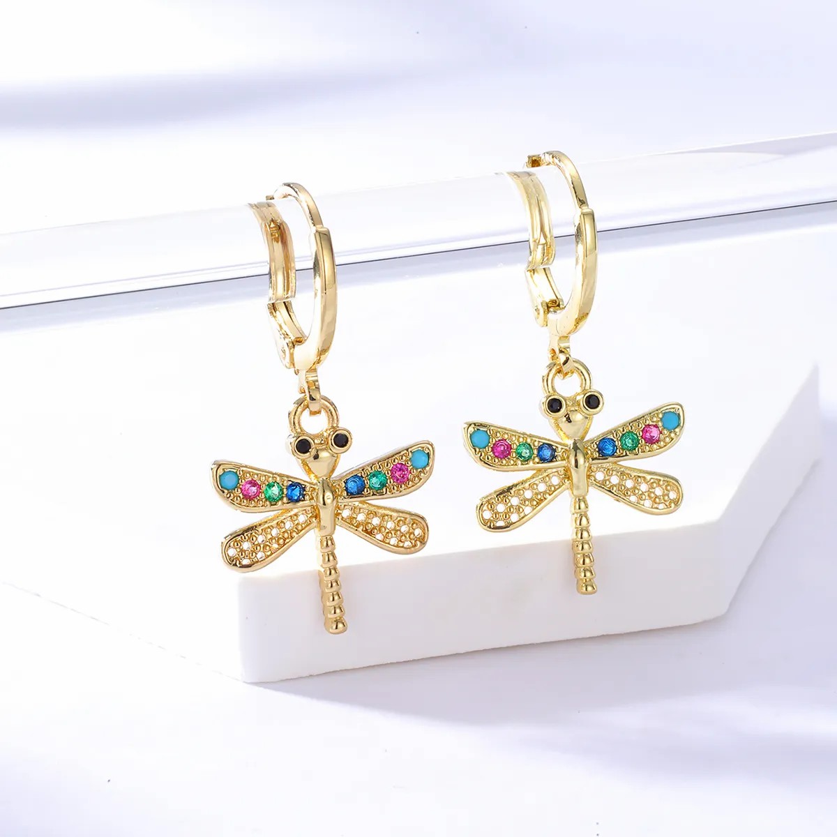 Fashion Geometric Copper Plated 18K Gold Colored Zircon Dragonfly Earrings_colorza_3