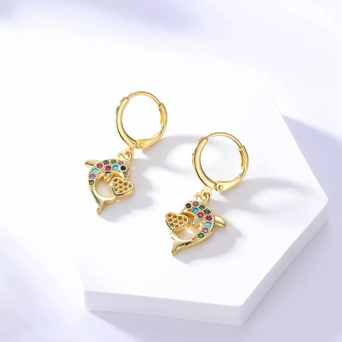 Fashion Copper 18K Gold Plated Colored Zircon Whale Eye Buckle Earrings_colorza_2