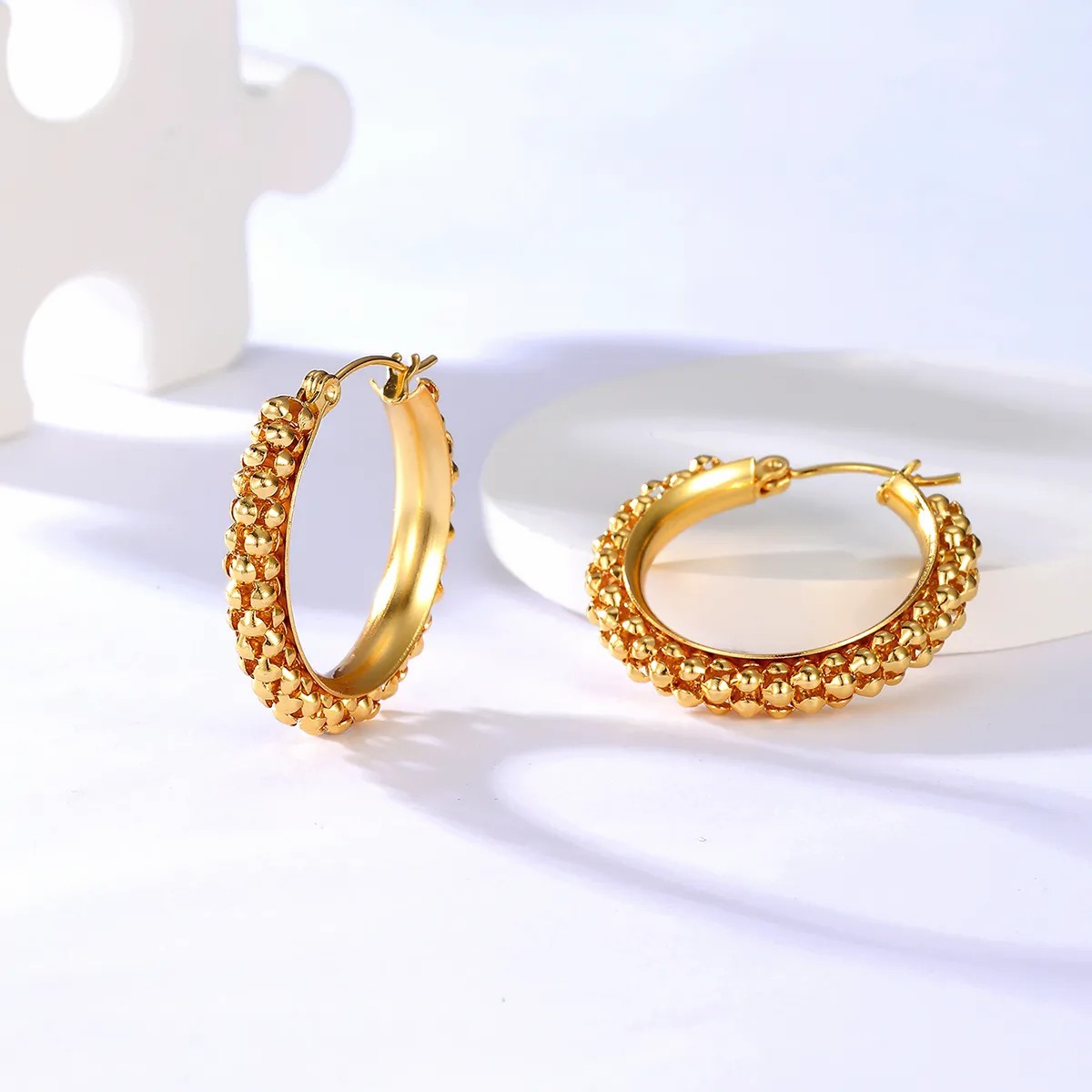 Fashion New Stainless Steel Electroplating 18K Gold Retro Circle Earrings For Women_colorza_2
