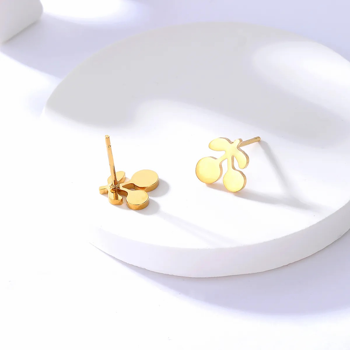 Fashion Cute Stainless Steel Electroplating 18K Gold Cherry Stud Earrings_colorza_1