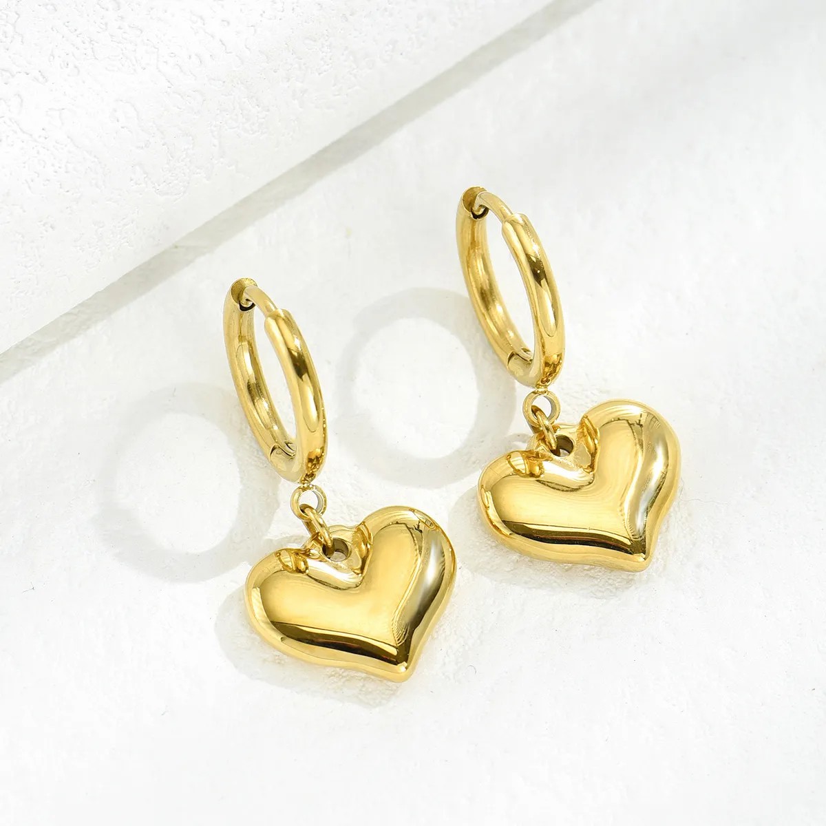 Titanium Steel Plated 14K Gold Fashion Heart Drop Earrings_colorza_2
