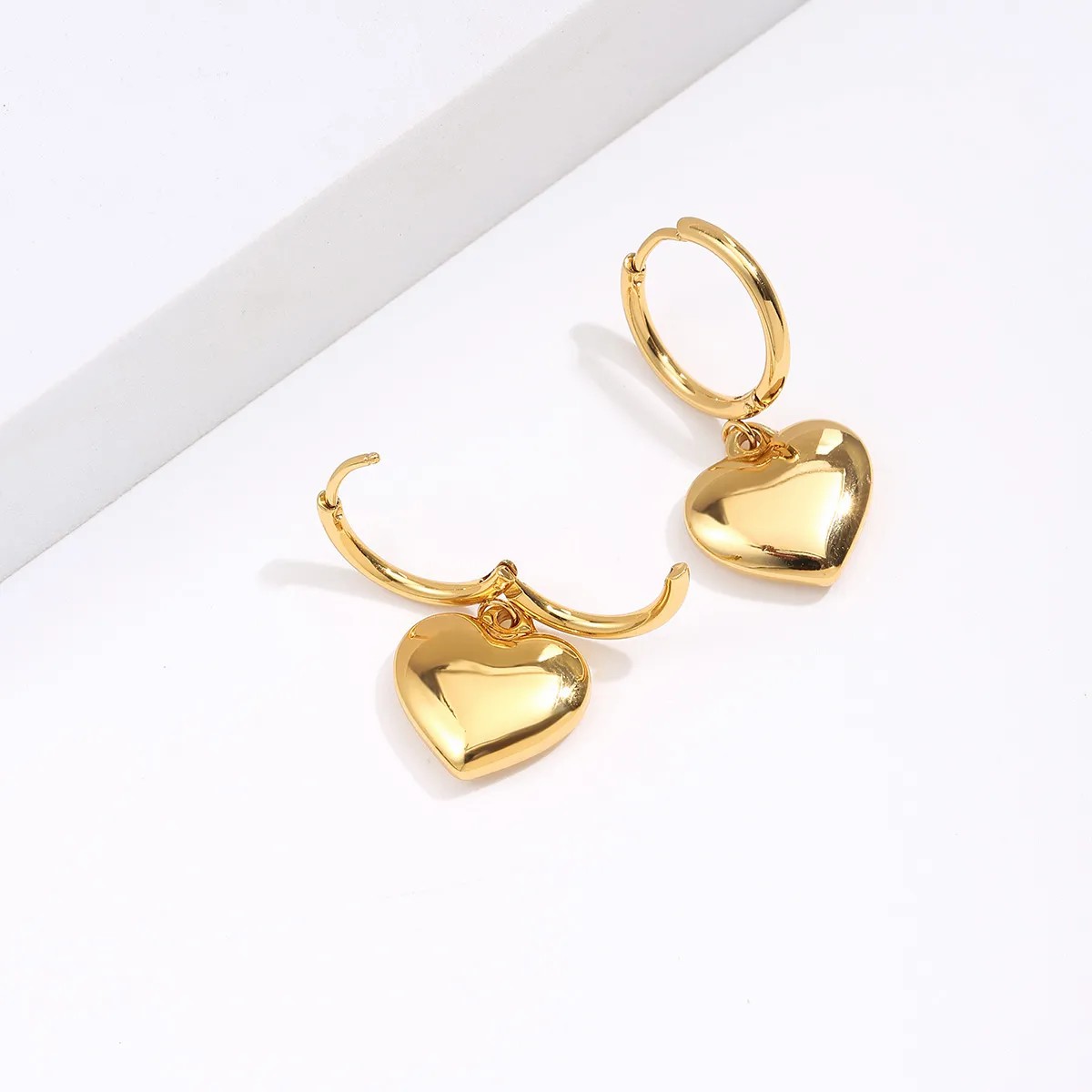 Simple New Electroplating 18K Heart Golden Pendant Earrings_colorza_2