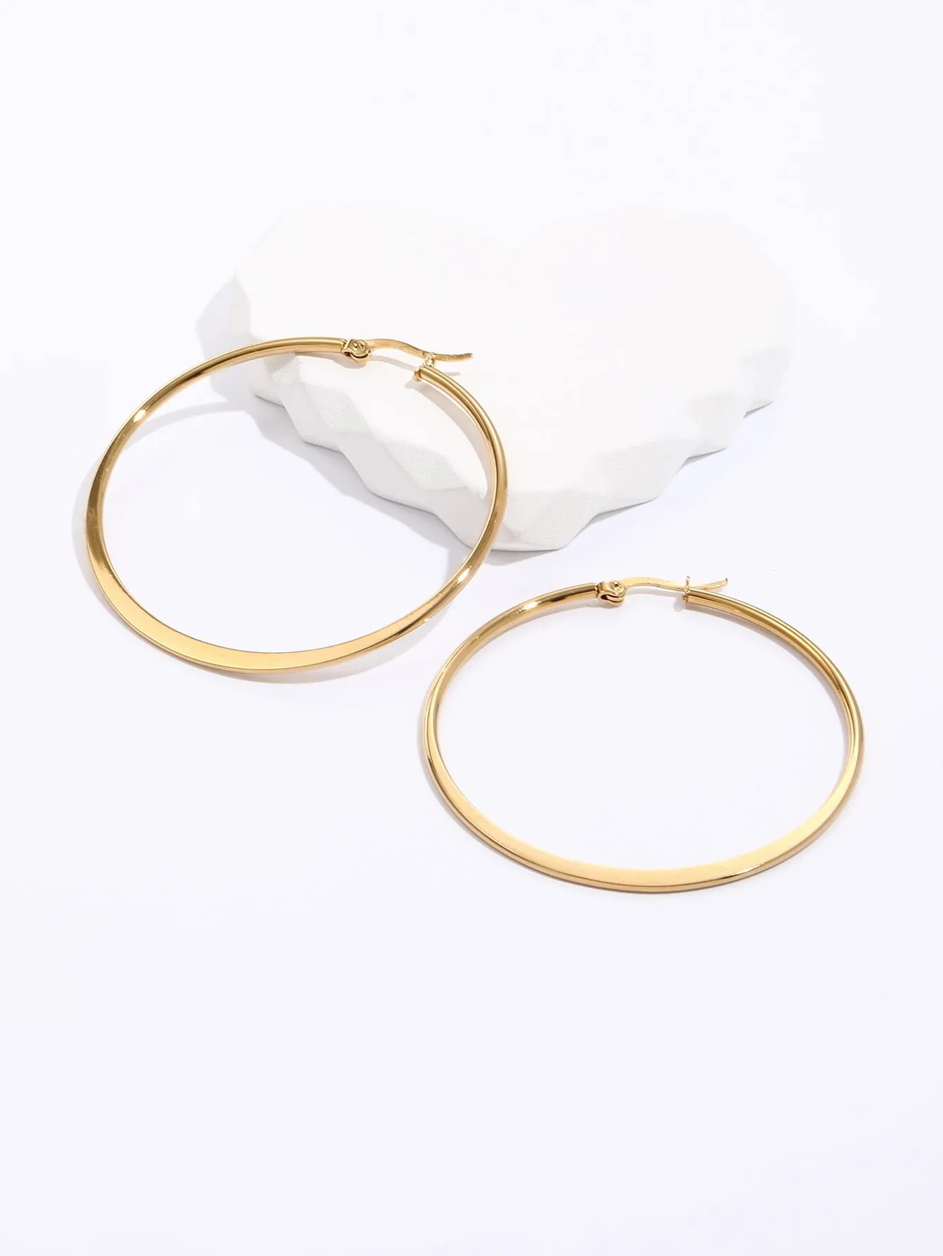 Fashion Creative Stainless Steel Electroplating 18K Gold Large Circle Earrings_colorza_2