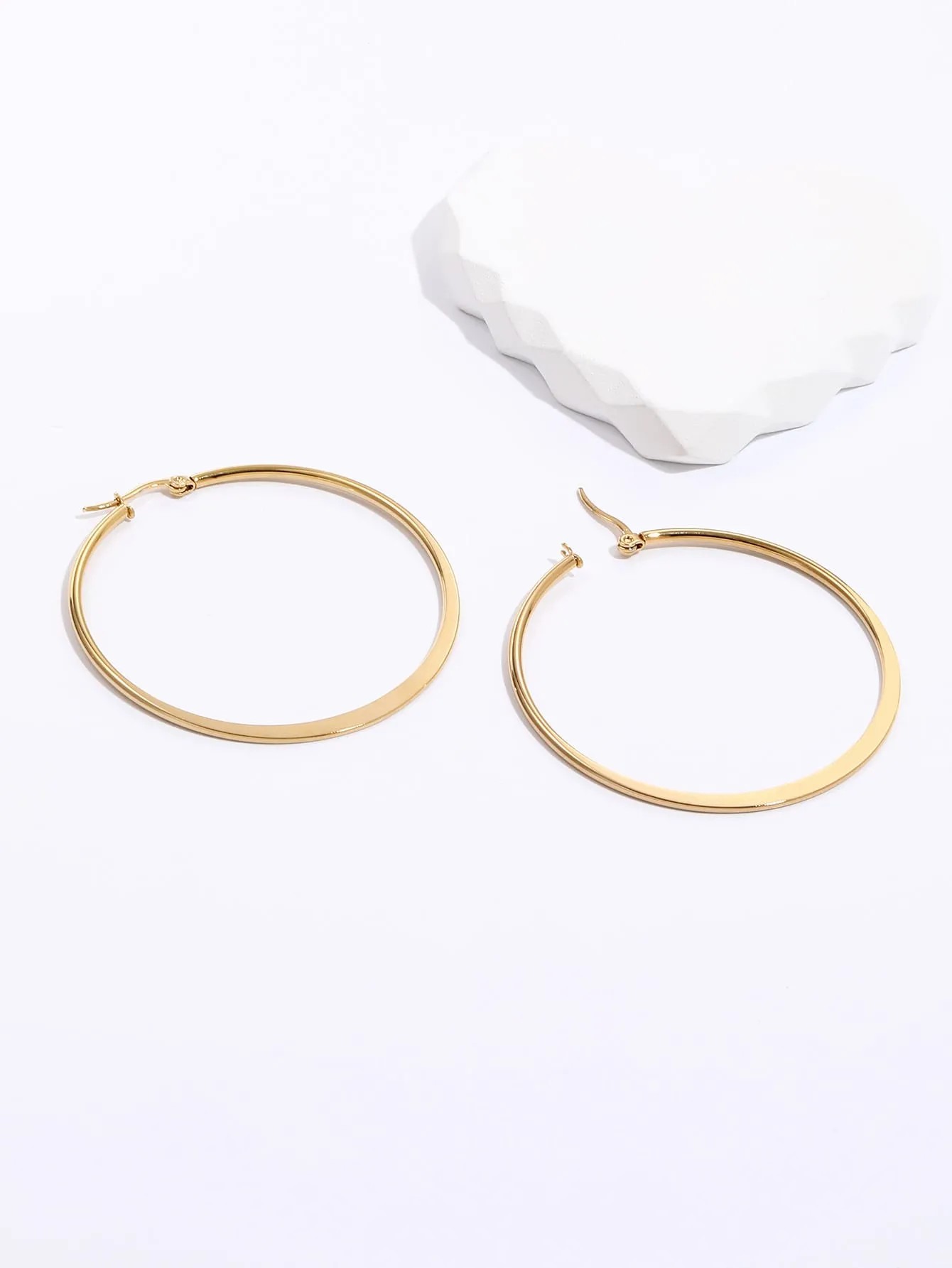 Fashion Creative Stainless Steel Electroplating 18K Gold Large Circle Earrings_colorza_3