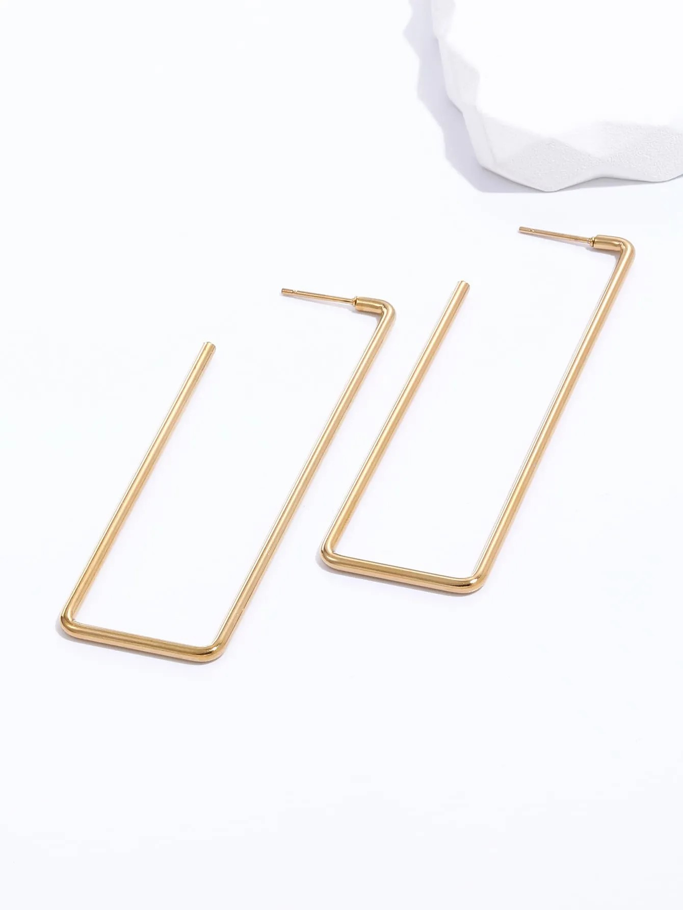 Fashion Creative Stainless Steel Electroplating 18K Gold Hollow Square Earrings_colorza_2