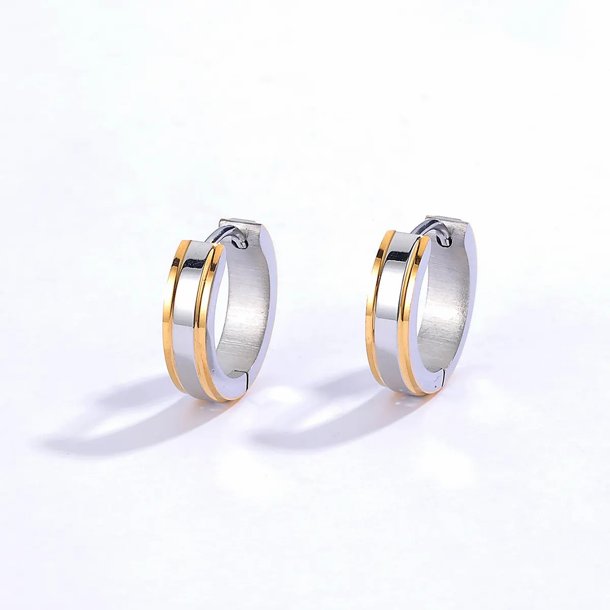 Simple Stainless Steel Electroplated 18K Gold Retro Earrings_colorza_2