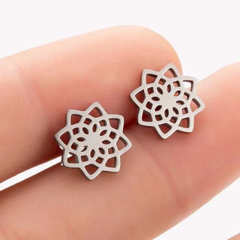 Women Simple Style Lotus Stainless Steel No Inlaid Earrings Ear Studs Stainless Steel Earrings_colorza_4