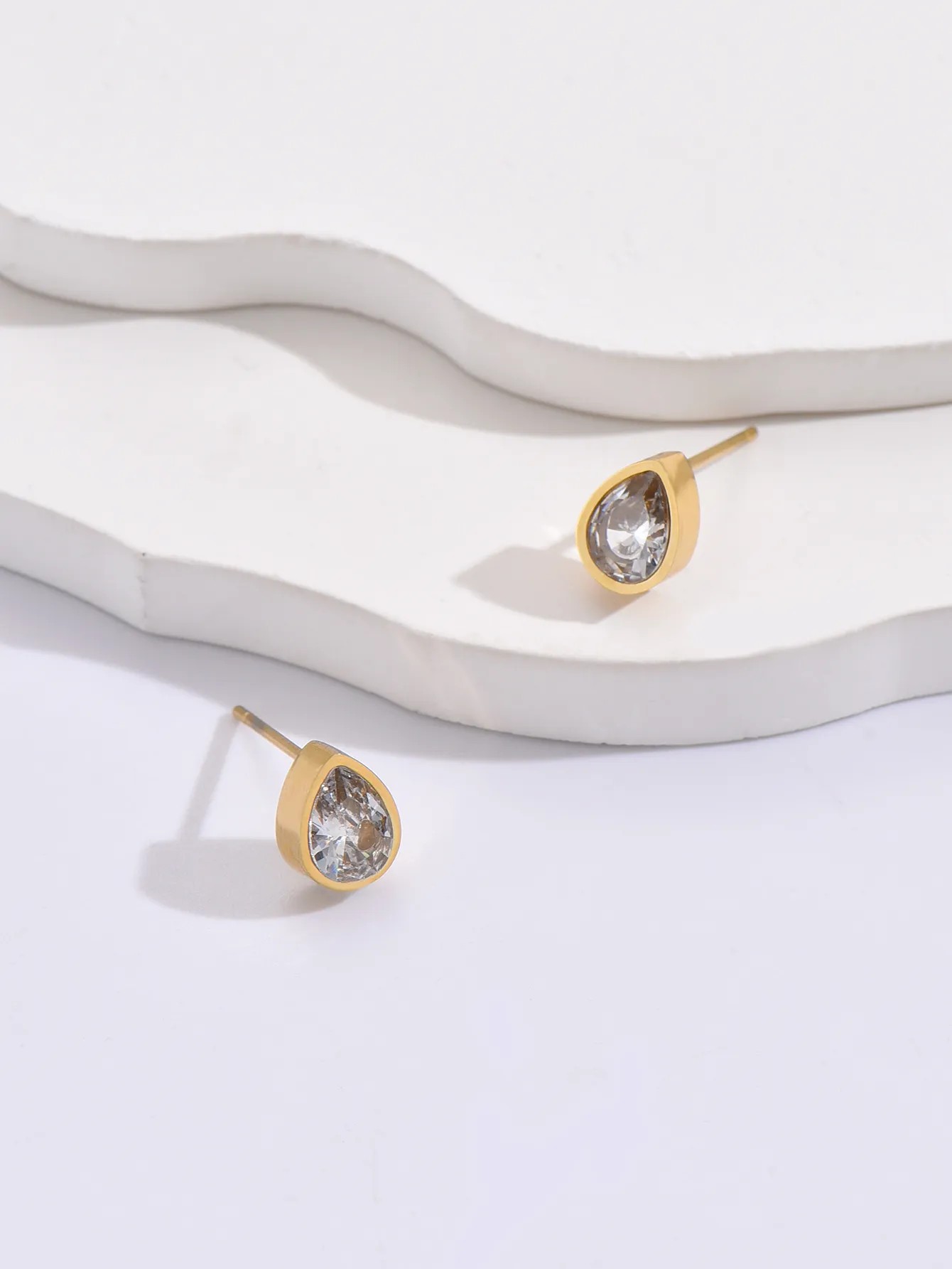 Simple Style Water Droplets Mixed Materials Ear Studs Plating Inlay Artificial Diamond Stainless Steel Earrings_colorza_2